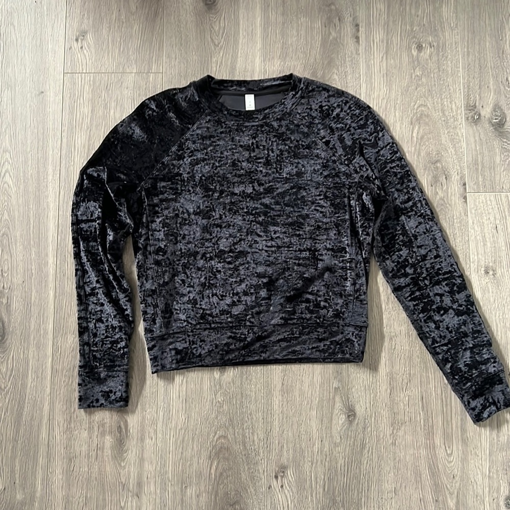 Lululemon Warm Down Crew size 4